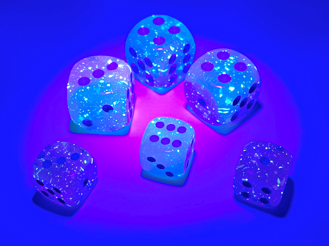 CHX26864 - Gemini Gel Green-Pink/blue Luminary 12mm d6 Dice Block (36 dice) - immagine 3